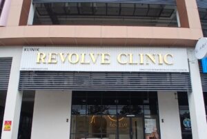 revolve-clinic-kota-damansara signboard location